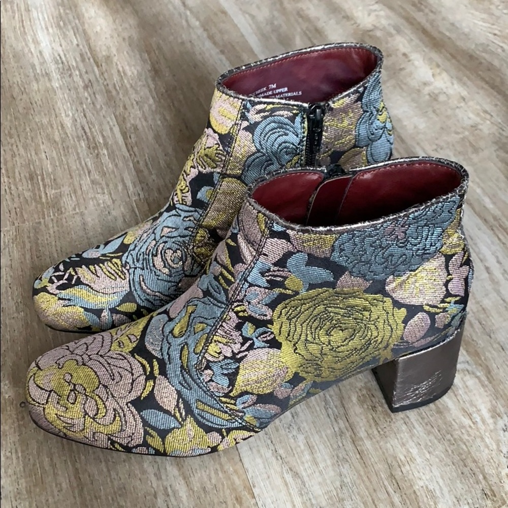 Printed poetic license boots